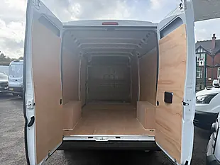 Used 2026 Vauxhall Movano Prime Kaolin White (solid Colour) - Interior and Exterior details 7