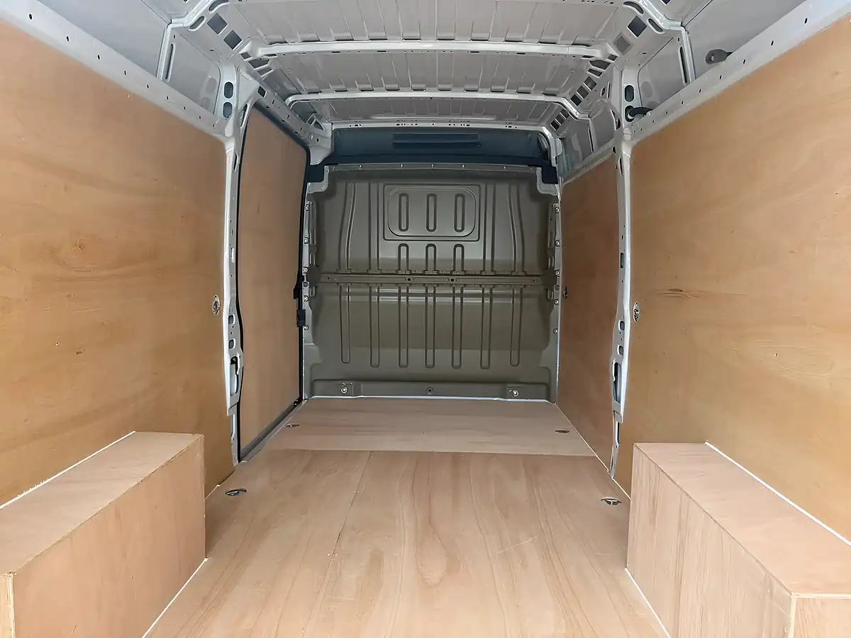 Used 2026 Vauxhall Movano Prime Kaolin White (solid Colour) - Interior and Exterior details 8