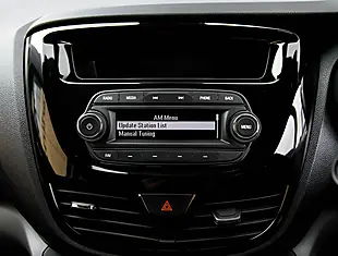 Used 2026 Vauxhall Viva Sl Silver - Interior and Exterior details 14