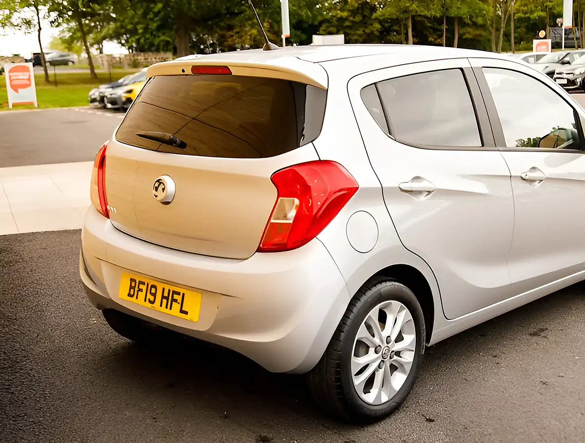 Used 2026 Vauxhall Viva Sl Silver - Interior and Exterior details 7
