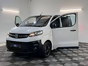 Used 2026 Vauxhall Vivaro Dynamic Kaolin White - Interior and Exterior details 15