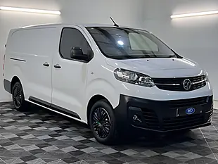 Used 2026 Vauxhall Vivaro Dynamic Kaolin White - Interior and Exterior details 20