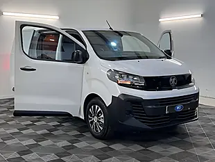 Used 2026 Vauxhall Vivaro Prime Kaolin White - Interior and Exterior details 15