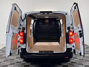 Used 2026 Vauxhall Vivaro Prime Kaolin White - Interior and Exterior details 16