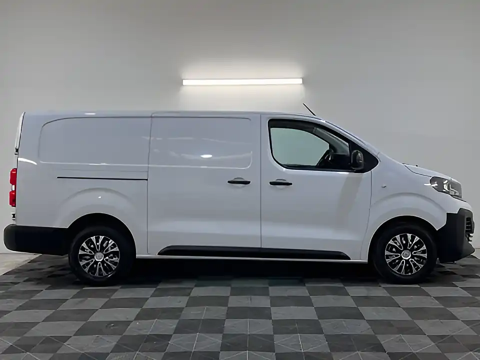 Used 2026 Vauxhall Vivaro Prime Kaolin White - Interior and Exterior details 2