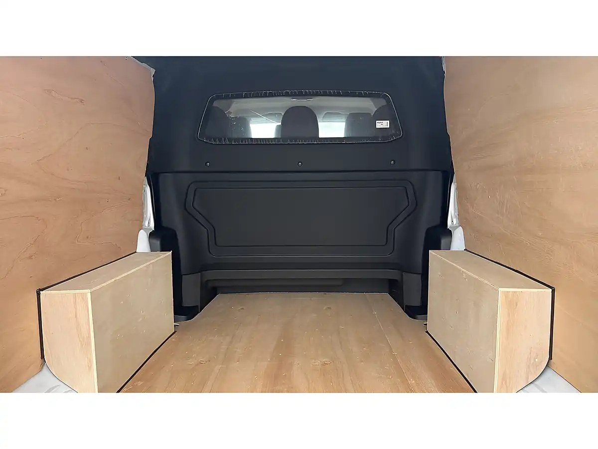 Used 2026 Vauxhall Vivaro Prime Xl Crew White - Interior and Exterior details 4