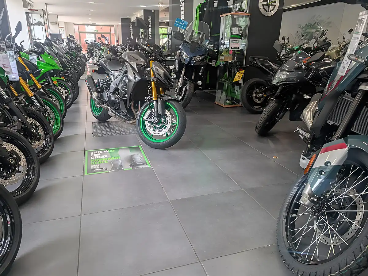 Used 2026 Voge 300 Rally Black - Interior and Exterior details 13