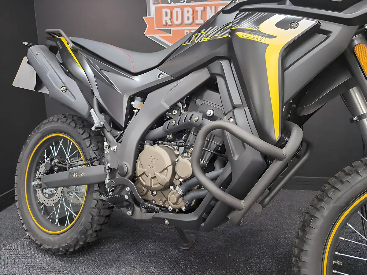 Used 2026 Voge 300 Rally Black - Interior and Exterior details 9