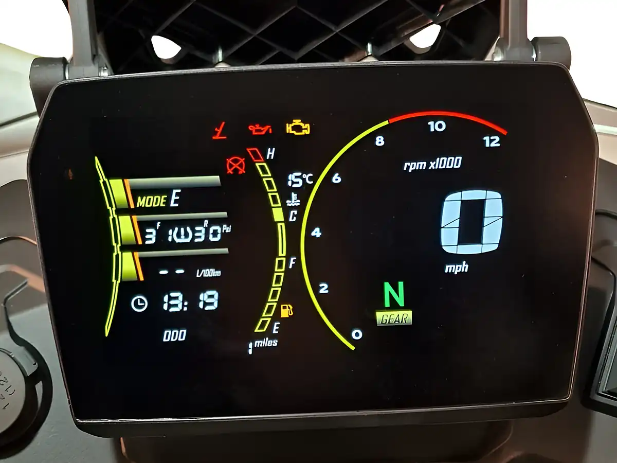 Used 2026 Voge DS525X Adventure Grey - Interior and Exterior details 16
