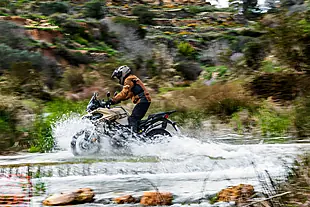 Used 2026 Voge DS625X Adventure Black Knight - Interior and Exterior details 5