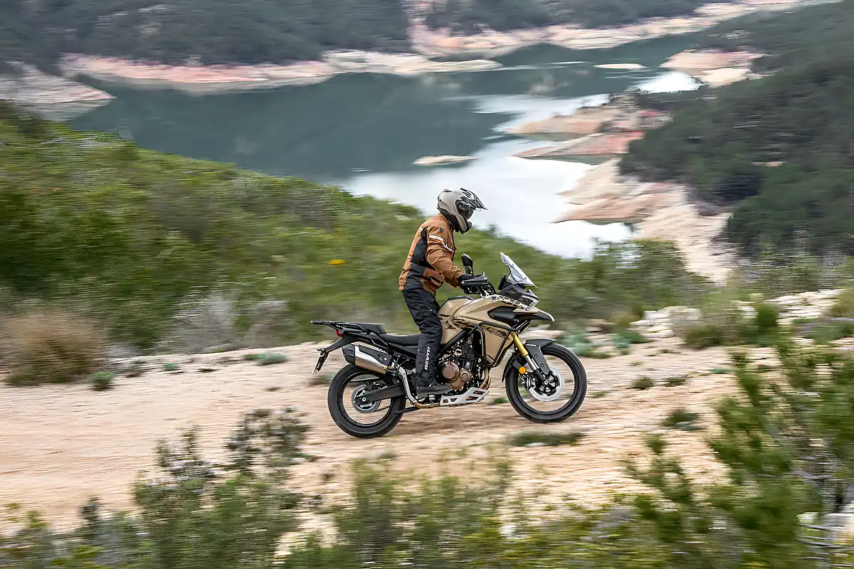 Used 2026 Voge DS625X Adventure Black Knight - Interior and Exterior details 2
