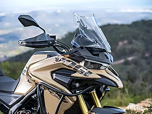 Used 2026 Voge DS625X Adventure Desert Yellow - Interior and Exterior details 19