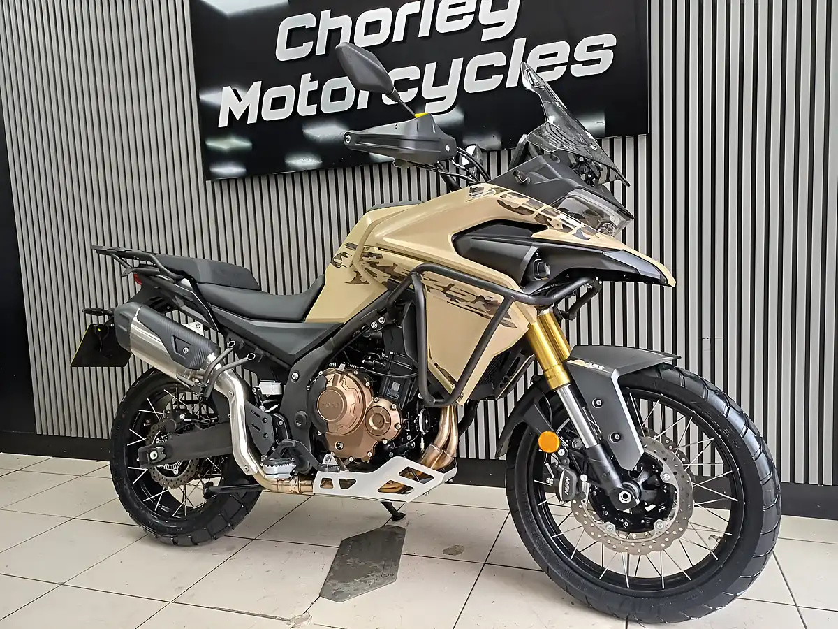 Used 2026 Voge DS625X Adventure Sand Matt - Interior and Exterior details 3