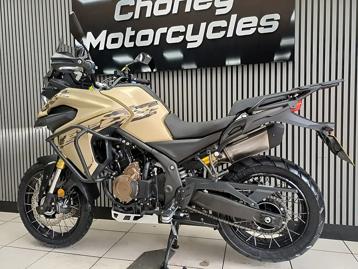 Used 2026 Voge DS625X Adventure Sand Matt - Interior and Exterior details 5