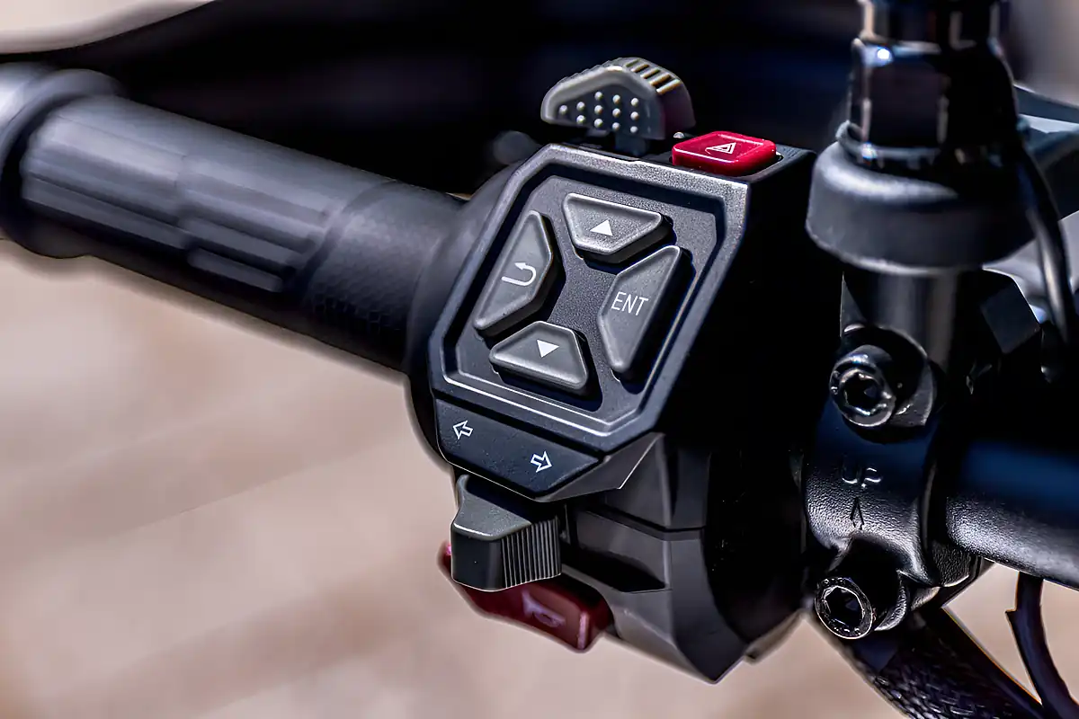 Used 2026 Voge DS900X Adventure Touring Matt Black - Interior and Exterior details 11