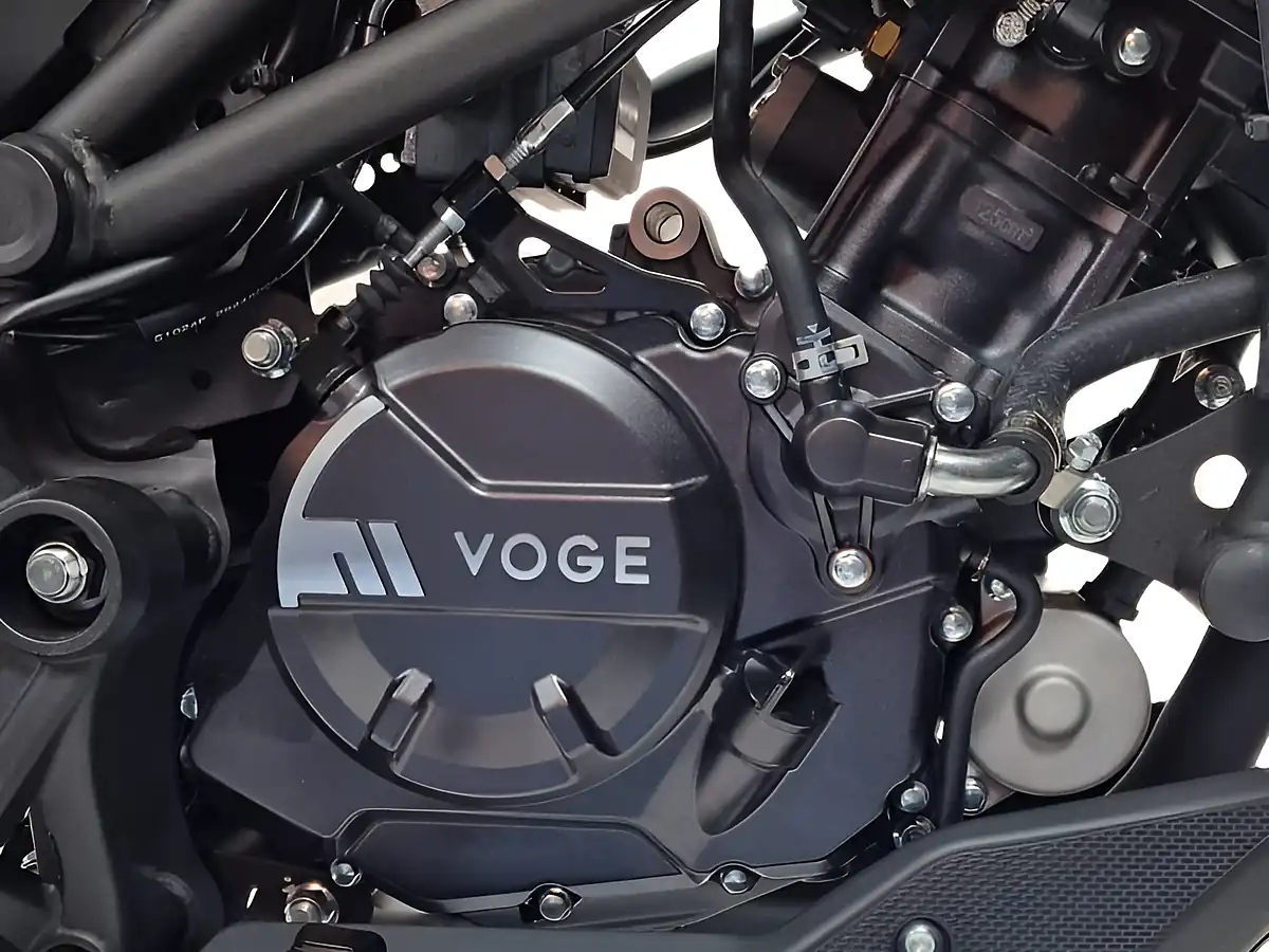 Used 2026 Voge R125 Black Black - Interior and Exterior details 15