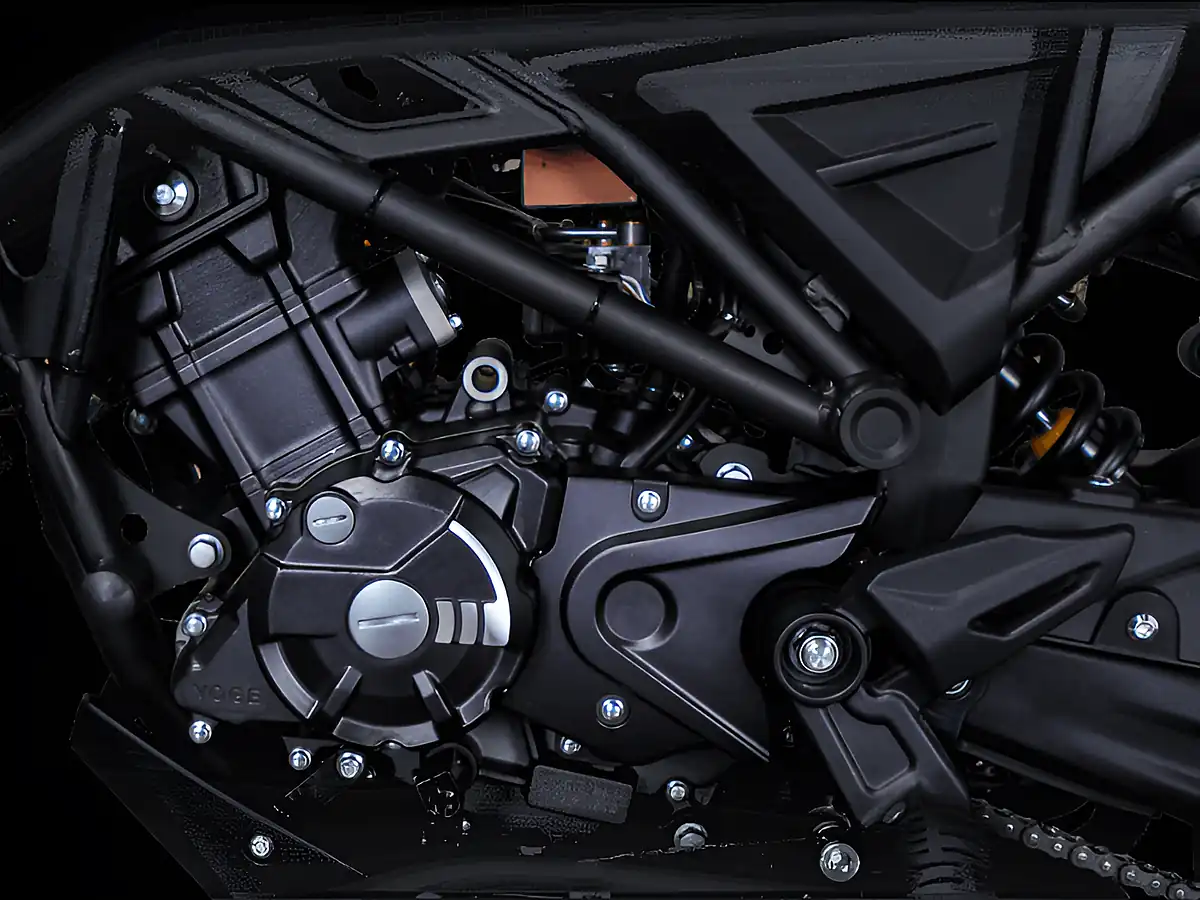 Used 2026 Voge R125 Black - Interior and Exterior details 15