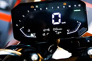 Used 2026 Voge R125 Black - Interior and Exterior details 6