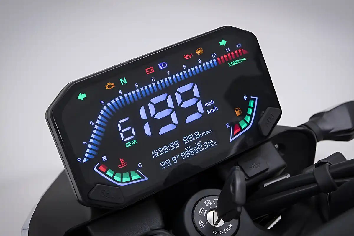 Used 2026 Voge R125 Black - Interior and Exterior details 7