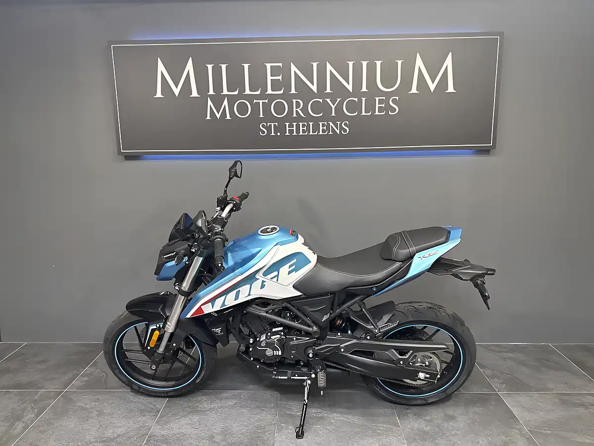 Used 2026 Voge R125 Blue - Interior and Exterior details 11