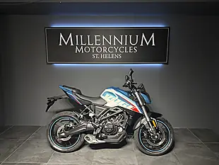 Used 2026 Voge R125 Blue - Interior and Exterior details 13
