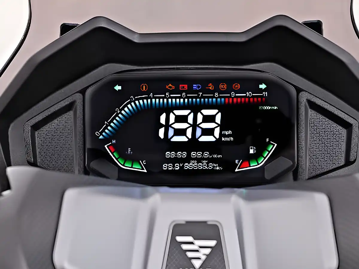 Used 2026 Voge SR1 Black - Interior and Exterior details 11