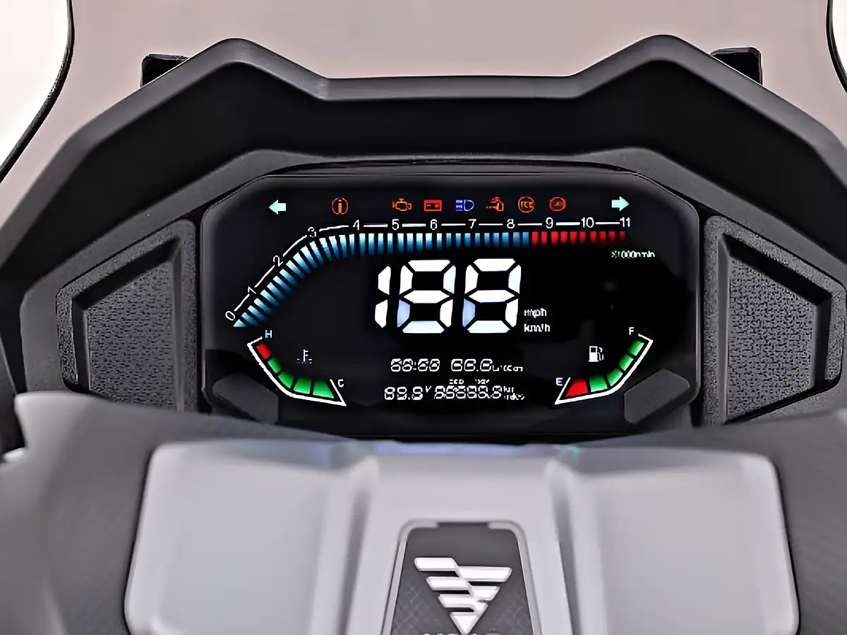 Used 2026 Voge SR1 Black - Interior and Exterior details 11