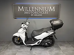 Used 2026 Voge SR16 Matt Black - Interior and Exterior details 14