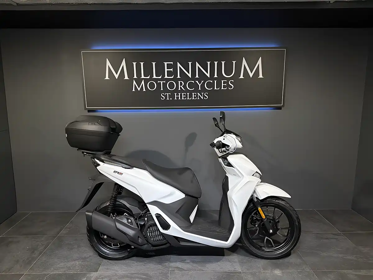 Used 2026 Voge SR16 Matt Black - Interior and Exterior details 2