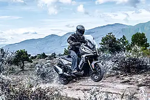 Used 2026 Voge SR450X Adventure Verde Matt - Interior and Exterior details 7