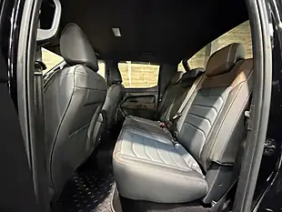 Used 2026 Volkswagen Amarok Panamericana Black - Interior and Exterior details 12
