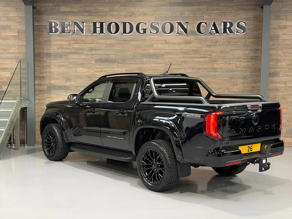 Used 2026 Volkswagen Amarok Panamericana Black - Interior and Exterior details 3