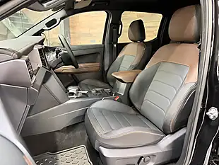 Used 2026 Volkswagen Amarok Panamericana Black - Interior and Exterior details 11