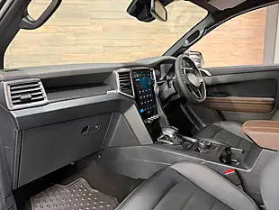 Used 2026 Volkswagen Amarok Panamericana Black - Interior and Exterior details 19
