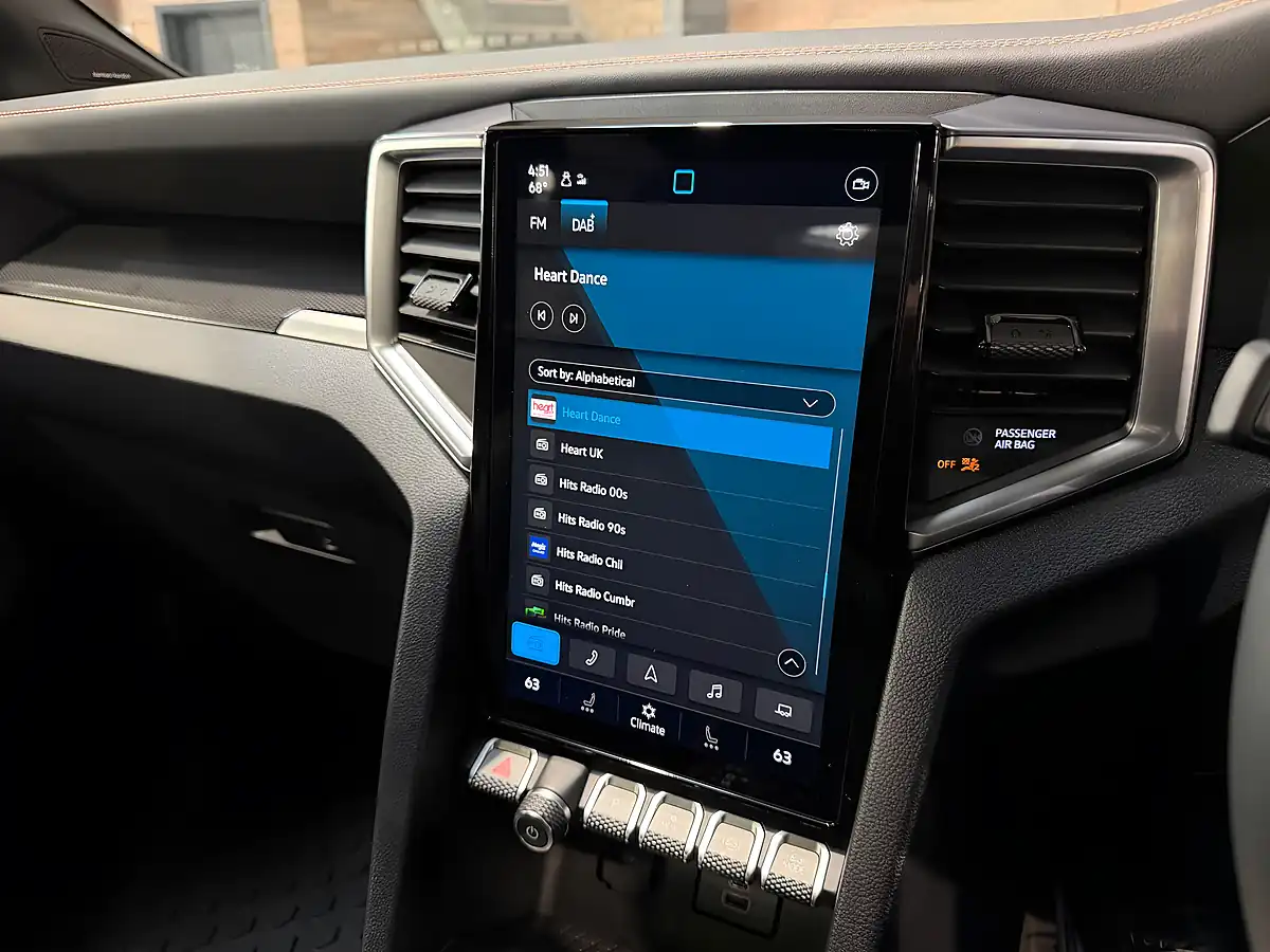 Used 2026 Volkswagen Amarok Panamericana Grey - Interior and Exterior details 18