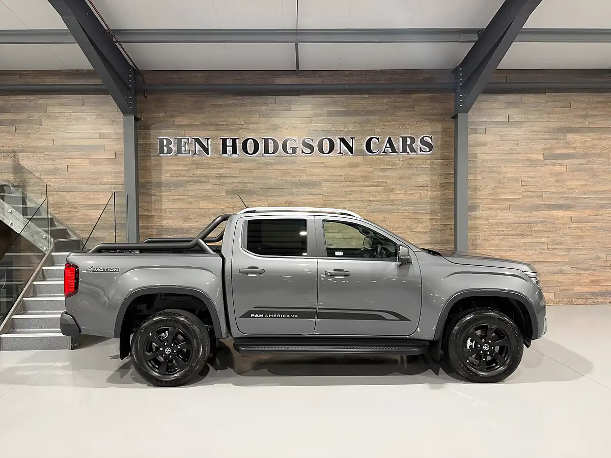 Used 2026 Volkswagen Amarok Panamericana Grey - Interior and Exterior details 5