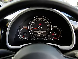Used 2026 Volkswagen Beetle R Line White - Interior and Exterior details 10