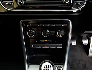 Used 2026 Volkswagen Beetle R Line White - Interior and Exterior details 19