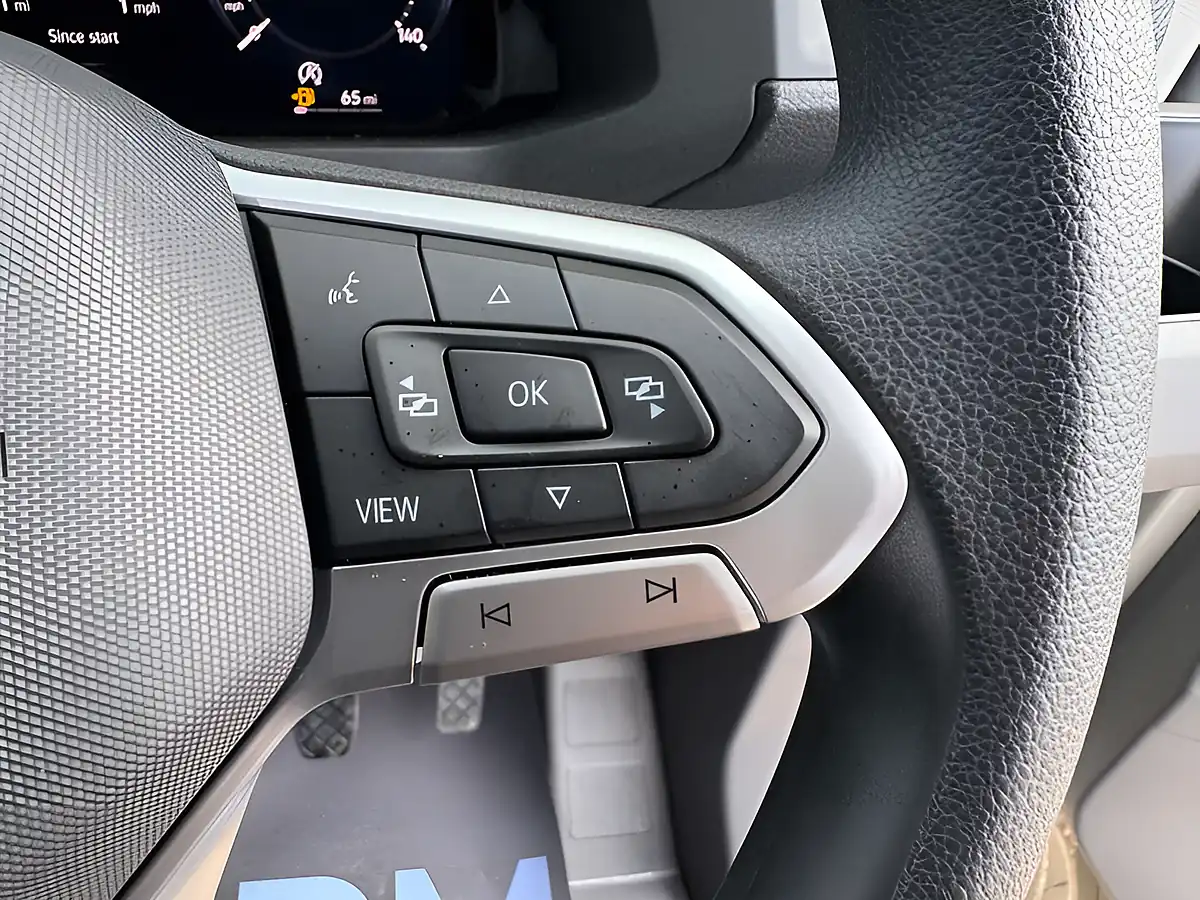 Used 2026 Volkswagen Crafter Commerce Plus Ascot Grey - Interior and Exterior details 18