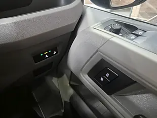 Used 2026 Volkswagen Crafter Commerce Plus Grey - Interior and Exterior details 16