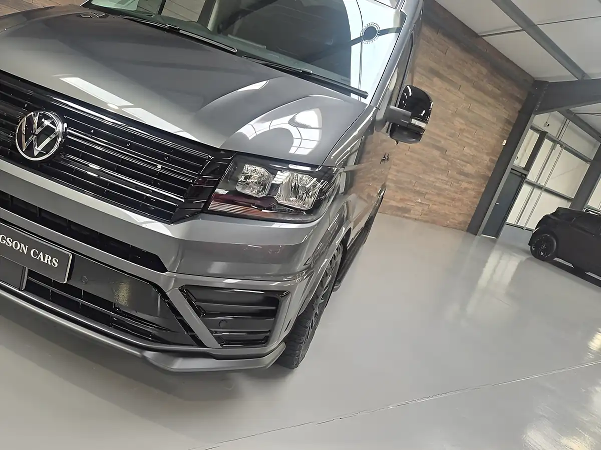 Used 2026 Volkswagen Crafter Commerce Plus Grey - Interior and Exterior details 3