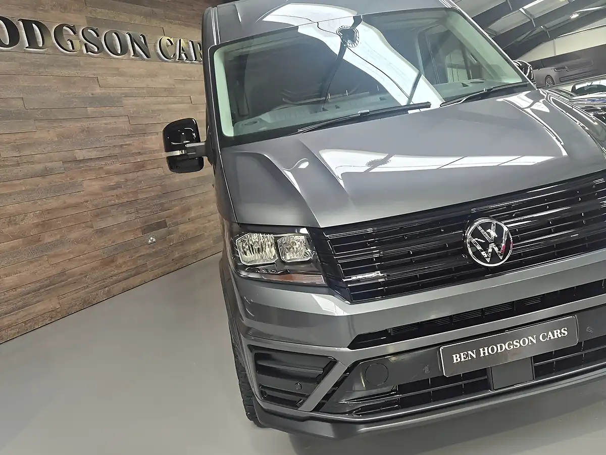 Used 2026 Volkswagen Crafter Commerce Plus Grey - Interior and Exterior details 4