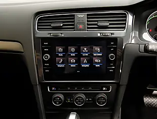 Used 2026 Volkswagen Golf Blue - Interior and Exterior details 12