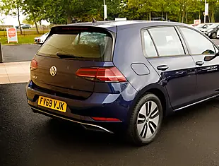 Used 2026 Volkswagen Golf Blue - Interior and Exterior details 7
