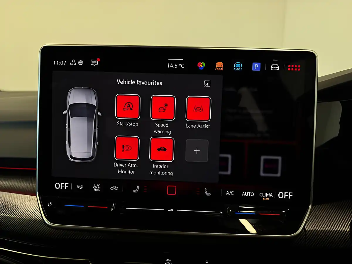 Used 2026 Volkswagen Golf GTI Black - Interior and Exterior details 19