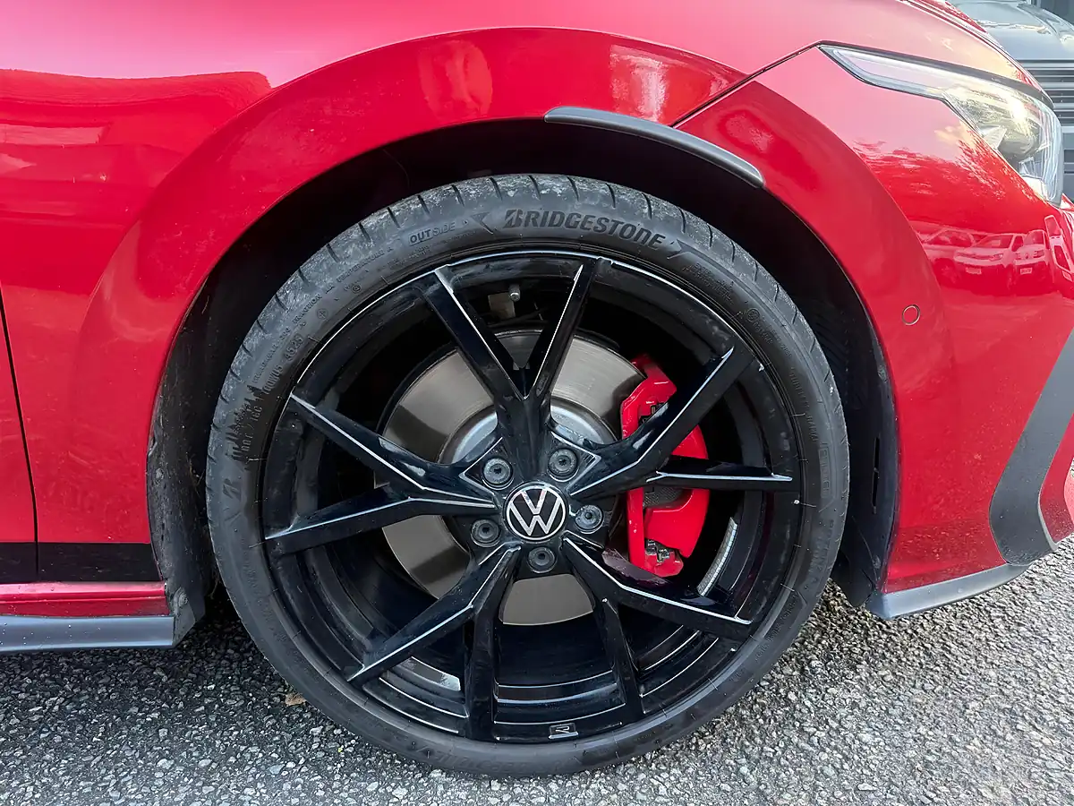 Used 2026 Volkswagen Golf GTI Red - Interior and Exterior details 9