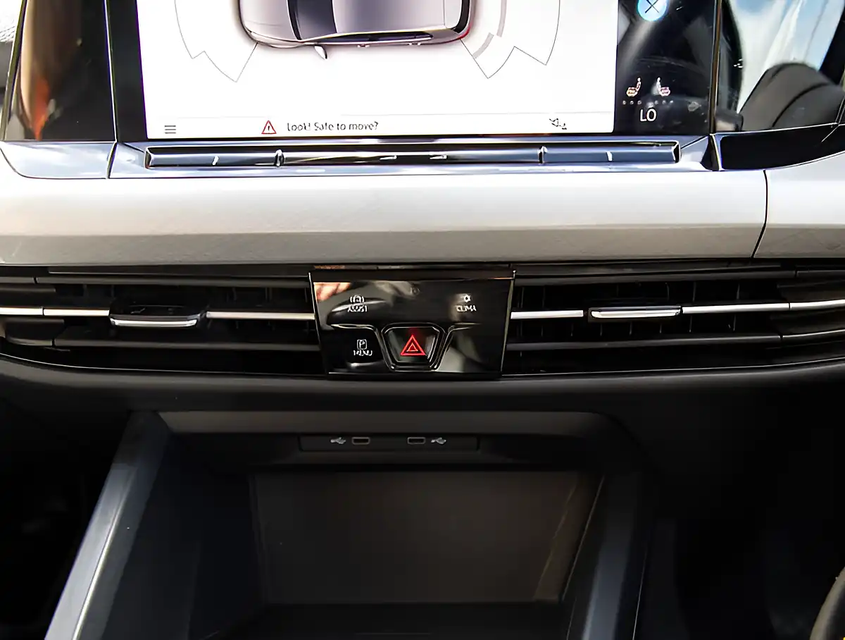 Used 2026 Volkswagen Golf Life Grey - Interior and Exterior details 19