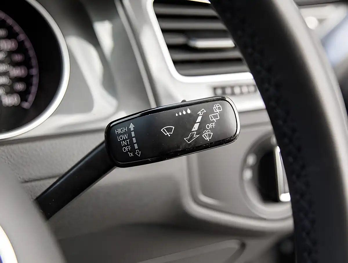 Used 2026 Volkswagen Golf Match Grey - Interior and Exterior details 12