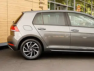 Used 2026 Volkswagen Golf Match Grey - Interior and Exterior details 7