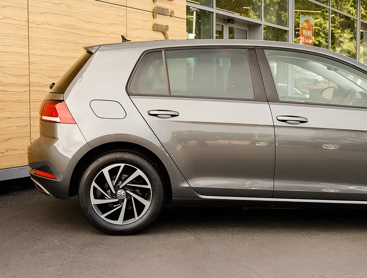 Used 2026 Volkswagen Golf Match Grey - Interior and Exterior details 7